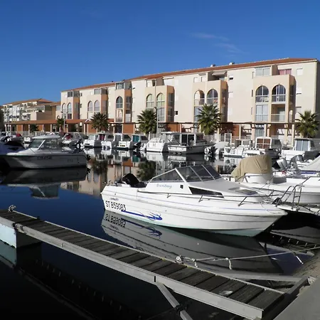 T2 Climatise Avec Loggia A 500 M De La - Fr-1-338-629 Apartment